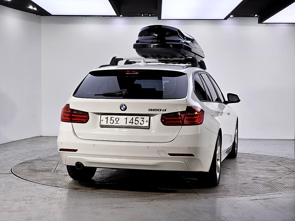 BMW 3 series - Vista 3