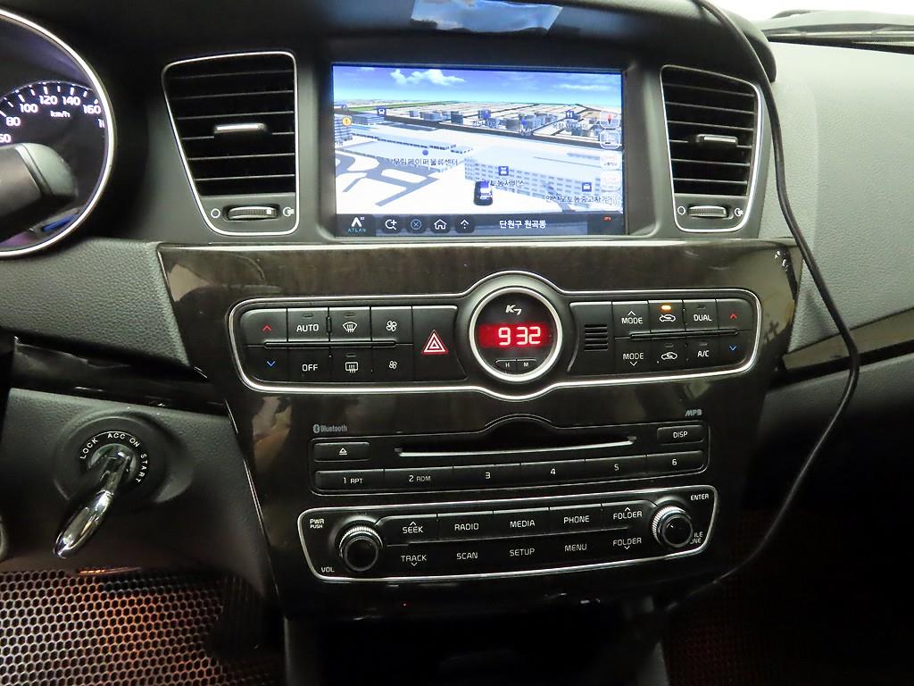 KIA K7 - Vista 10