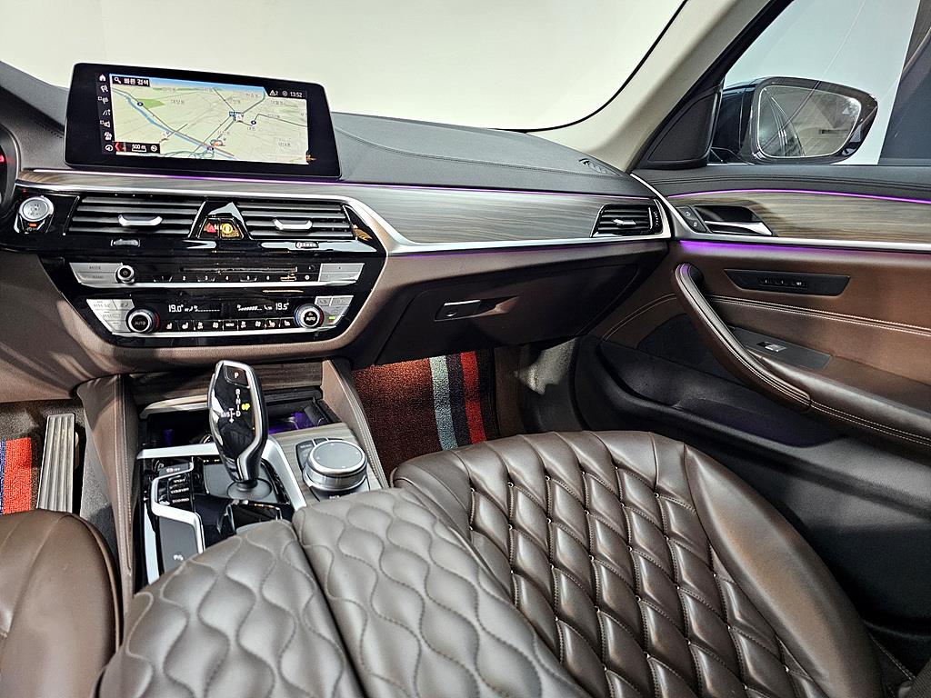 BMW 5 Series - Vista 9