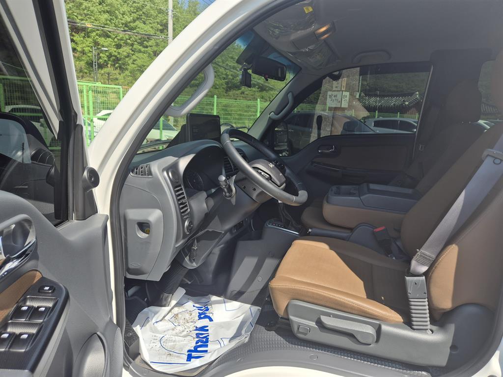 Small Truck Cargo (small) - Vista 5