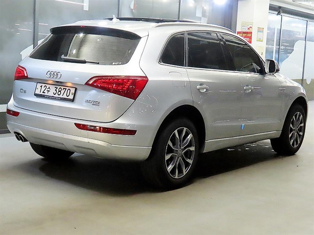 Audi Q5 - Vista 4
