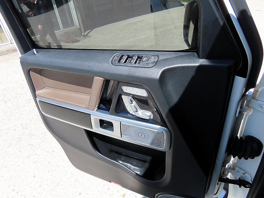 Mercedes Benz G Class (G Wagen) - Vista 11