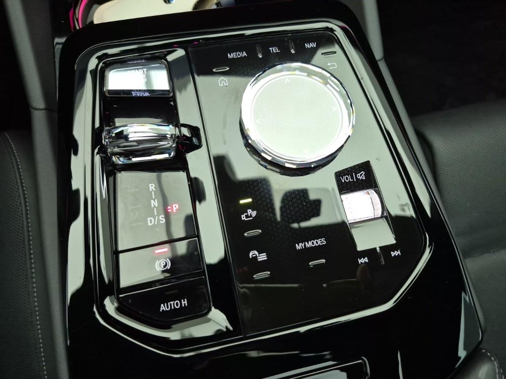 BMW 5 Series - Vista 8