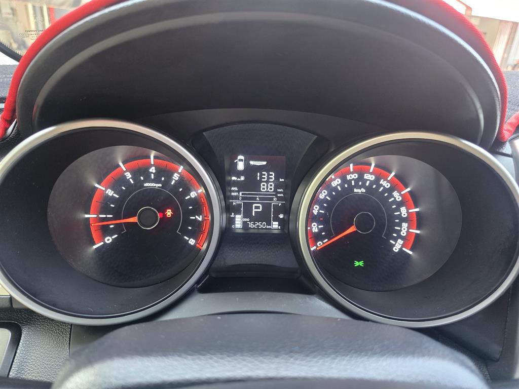 Ssangyong Tivoli - Vista 8