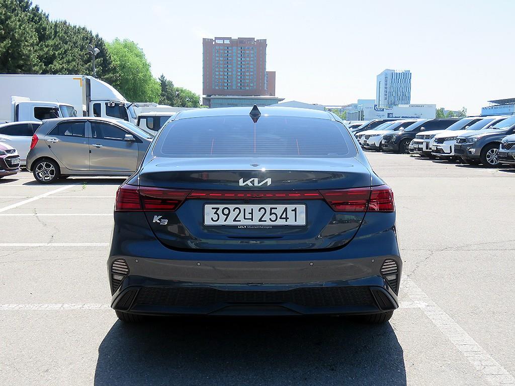 KIA K3 - Vista 3