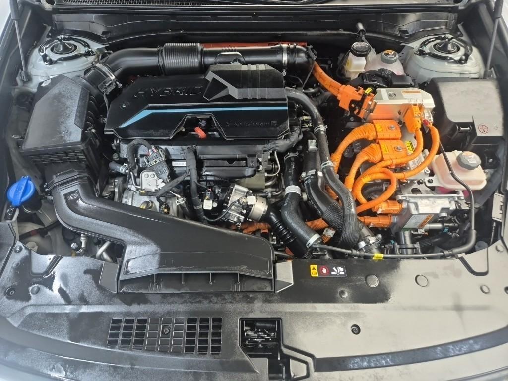HYUNDAI Grandeur - Vista 5