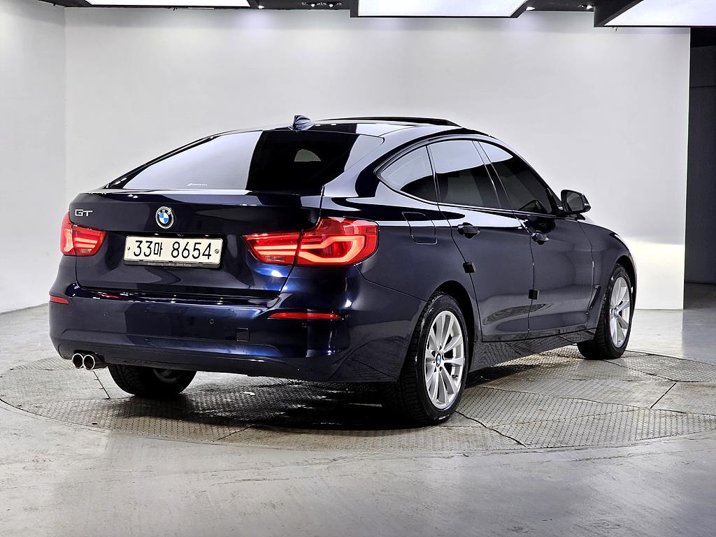 BMW Gran Turismo - Vista 4