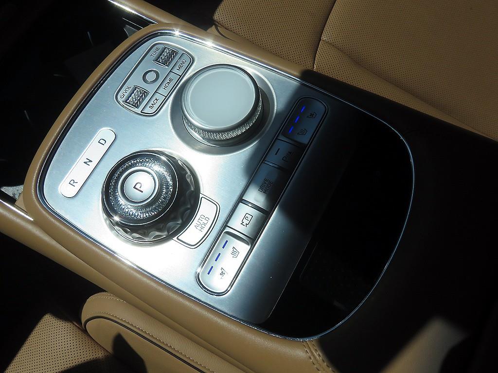 Genesis G90 2022 Negro - Importación desde Corea - HF Imports Iquique - Foto 14