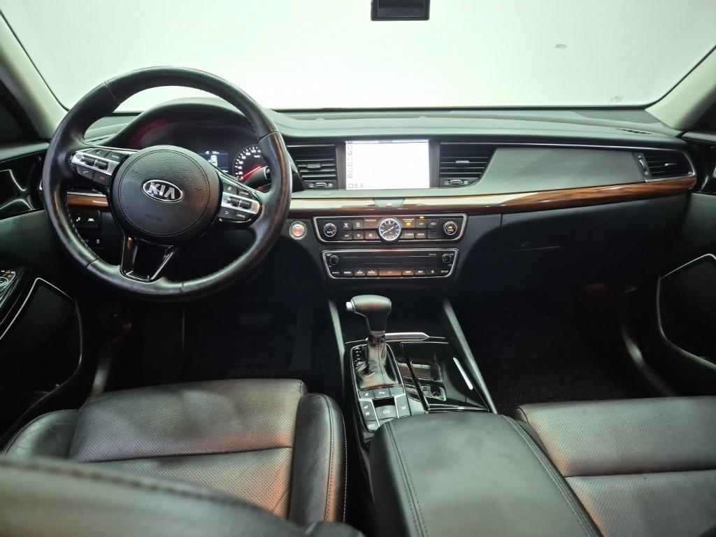 KIA K7 - Vista 7