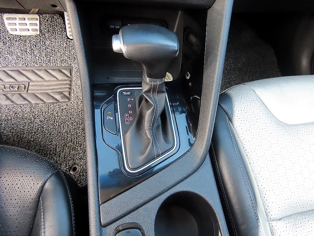 KIA Niro - Vista 10