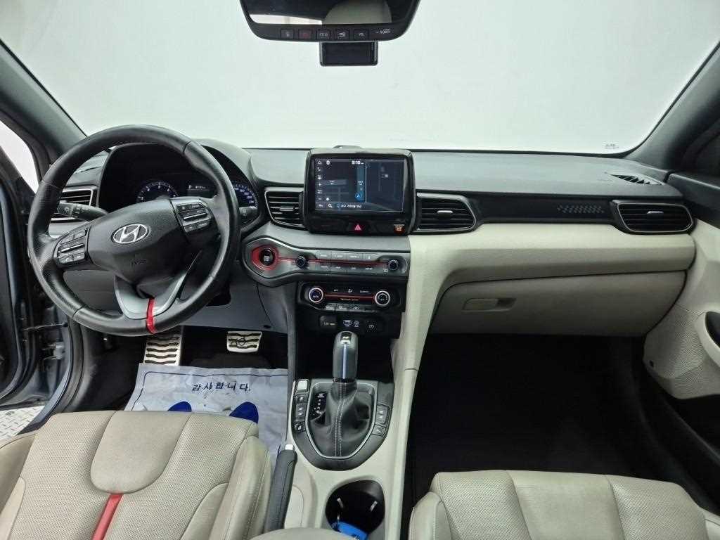 HYUNDAI Veloster - Vista 7