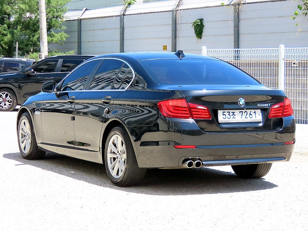 BMW 5 Series - Vista 3