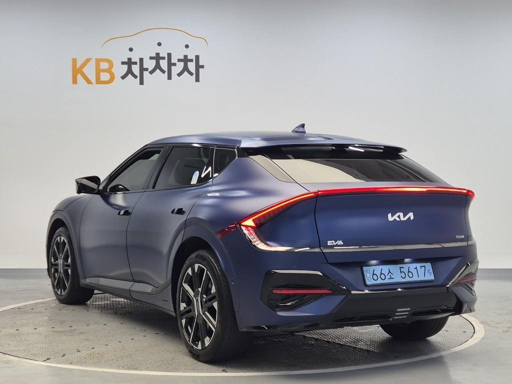 KIA EV6 - Vista 2