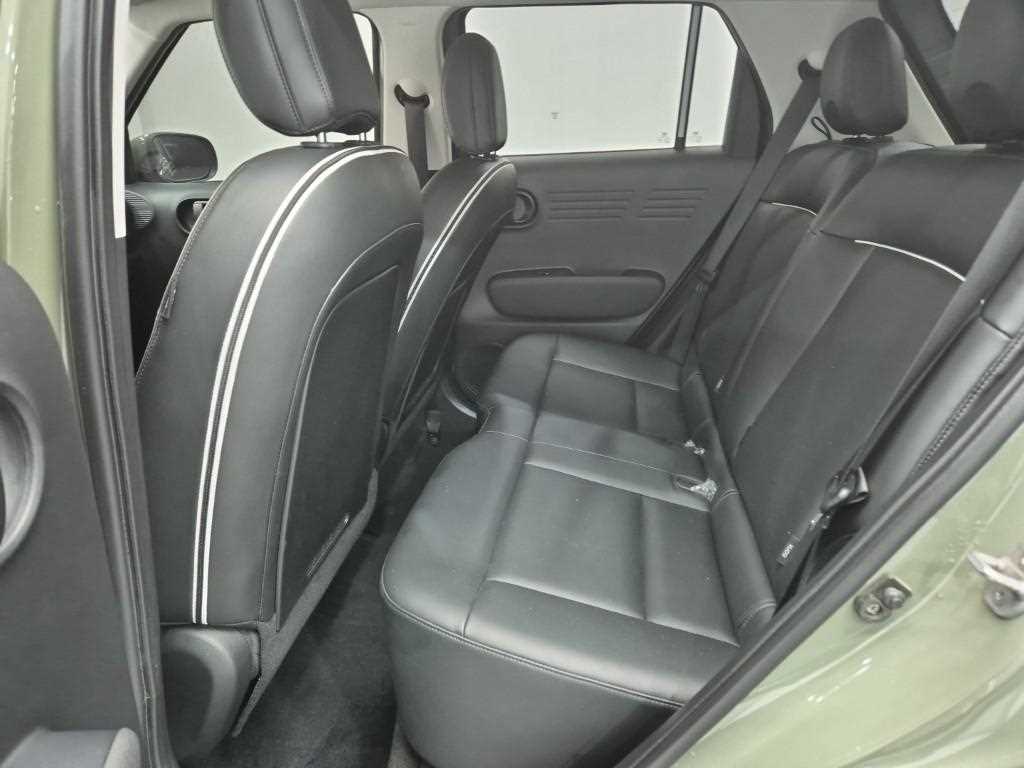 HYUNDAI Casper - Vista 12