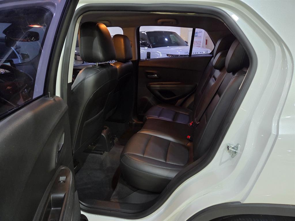 Chevrolet Trax - Vista 7