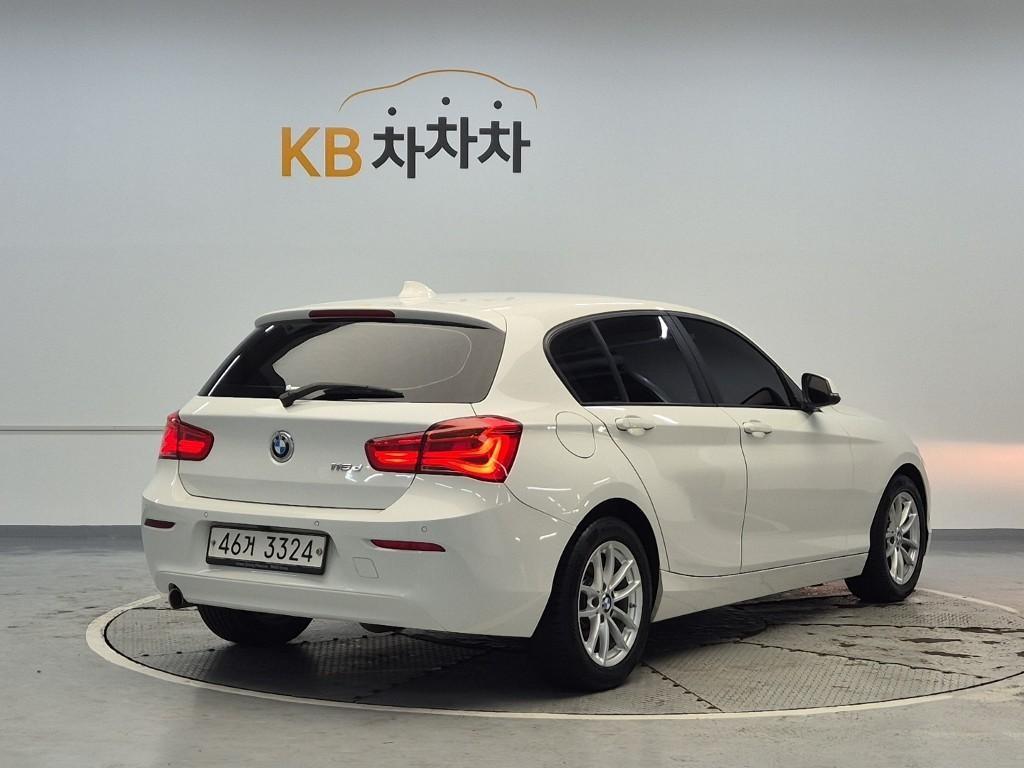 BMW 1 series - Vista 3