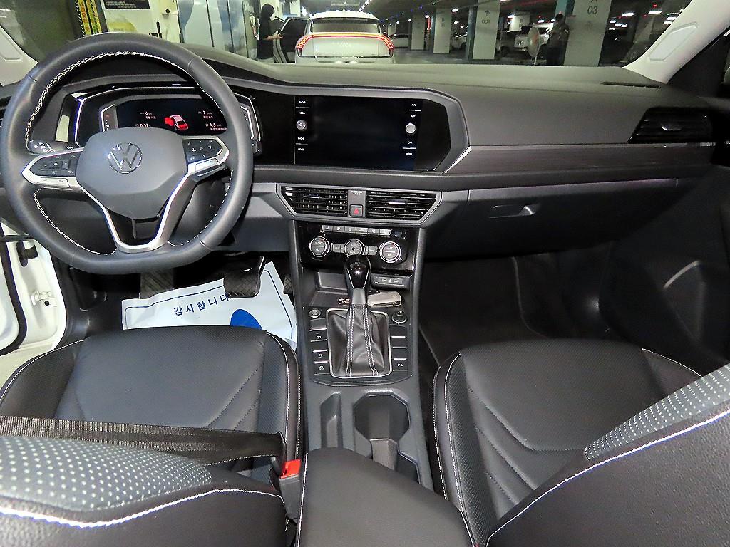 Volkswagen Jetta - Vista 10