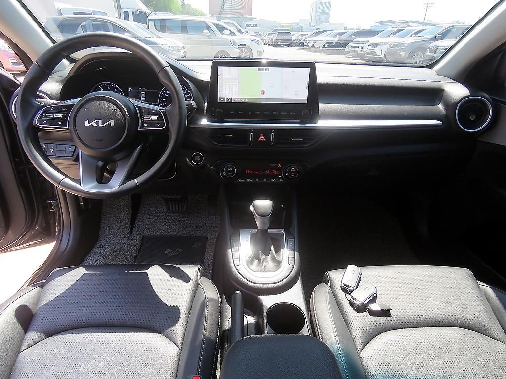 KIA K3 - Vista 7