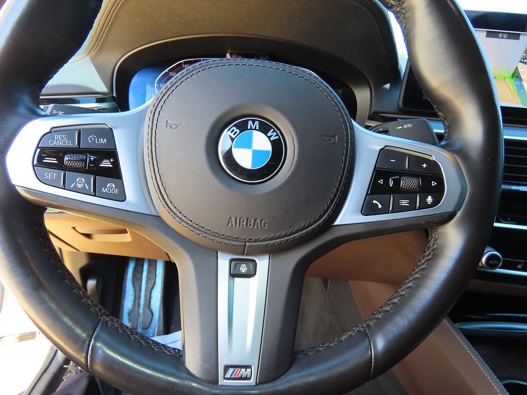 BMW 5 Series - Vista 8
