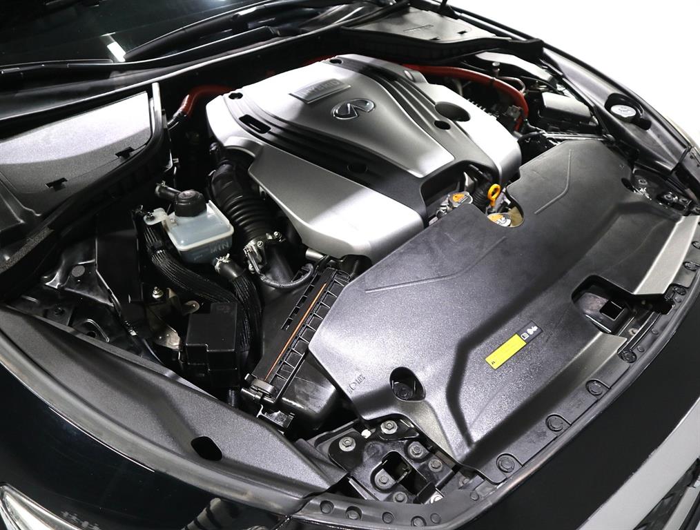 Infiniti Q - Vista 6