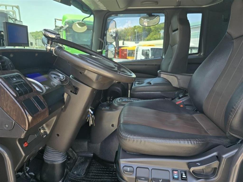 medium and large cargo truck 2021 Blanco - Importación desde Corea - HF Imports Iquique - Foto 17