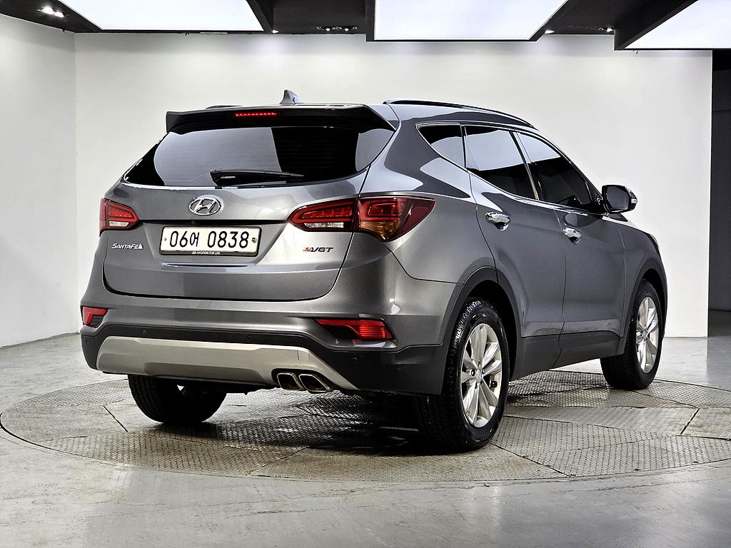 HYUNDAI Santa Fe - Vista 4