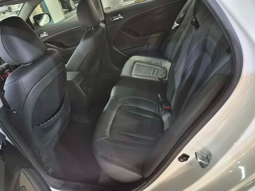 KIA K5 - Vista 7