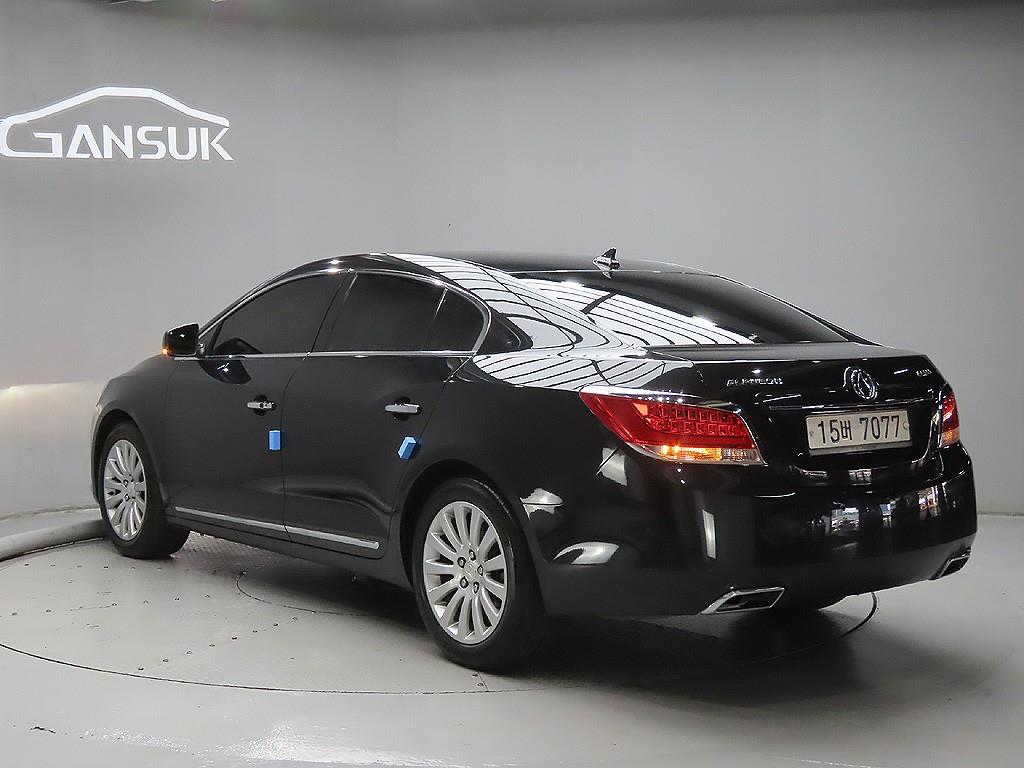 DAEWOO Alpheon - Vista 5