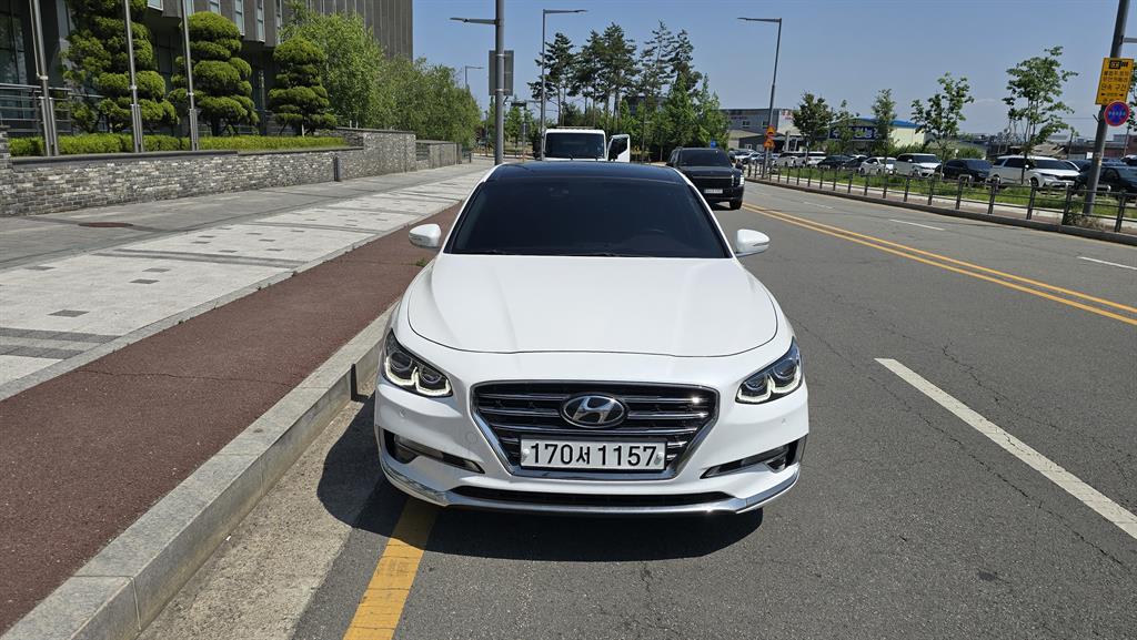 HYUNDAI Grandeur 2019 Blanco - Importación desde Corea - HF Imports Iquique - Foto 1