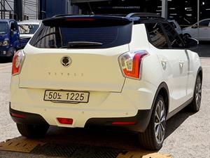 Ssangyong Tivoli - Vista 8