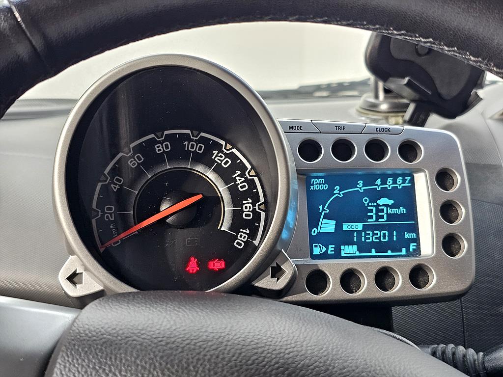 Chevrolet Spark - Vista 7