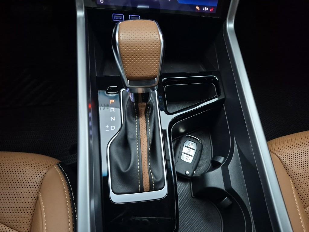 Ssangyong Torres - Vista 8