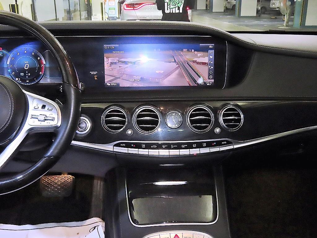 Mercedes Benz S Class - Vista 11