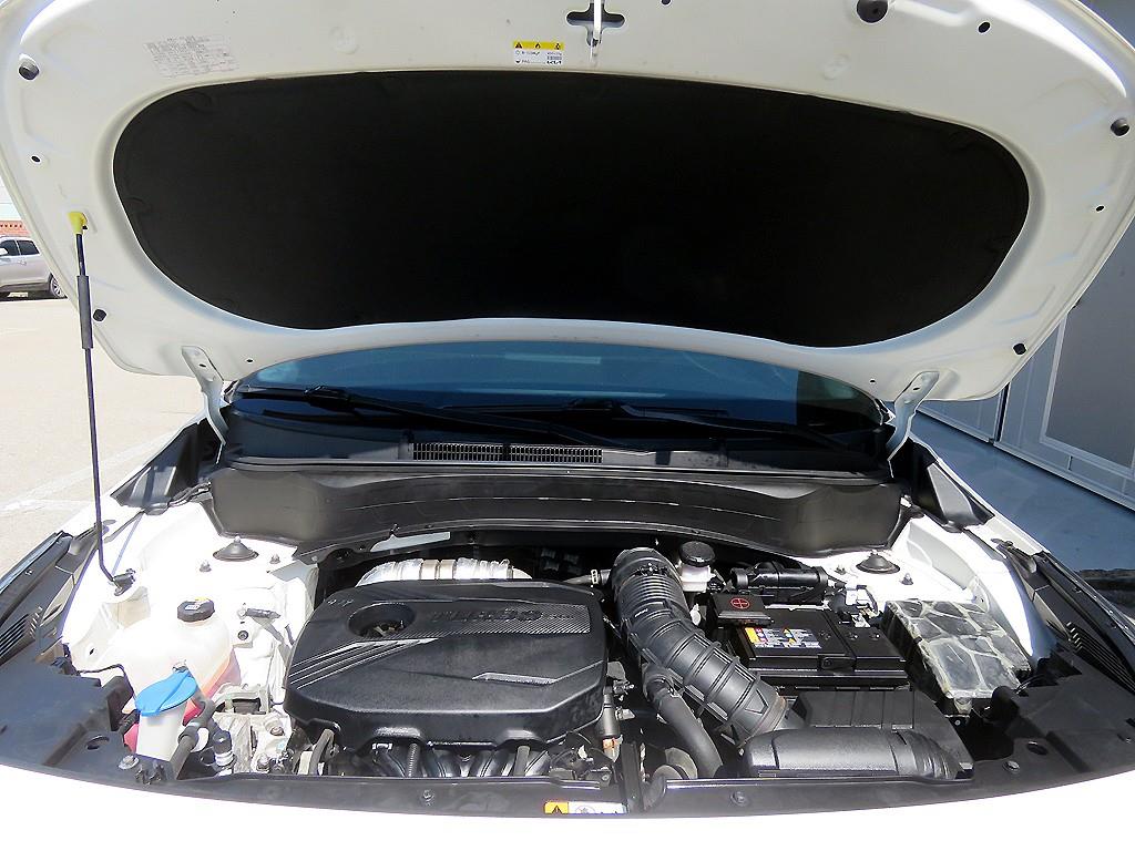 KIA Seltos 2022 Blanco - Importación desde Corea - HF Imports Iquique - Foto 19