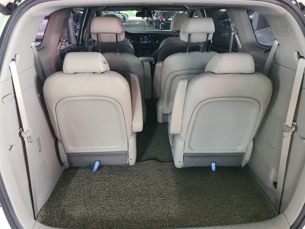 KIA Carnival 2019 Blanco - Importación desde Corea - HF Imports Iquique - Foto 18