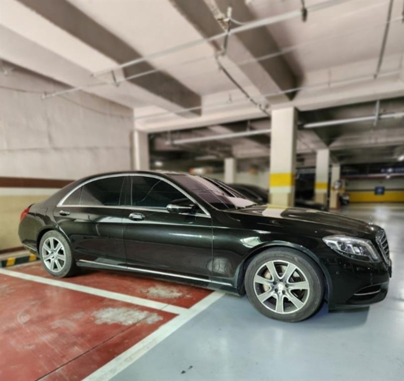 Mercedes Benz S Class - Vista 3