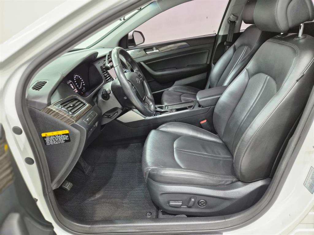 HYUNDAI Sonata - Vista 11