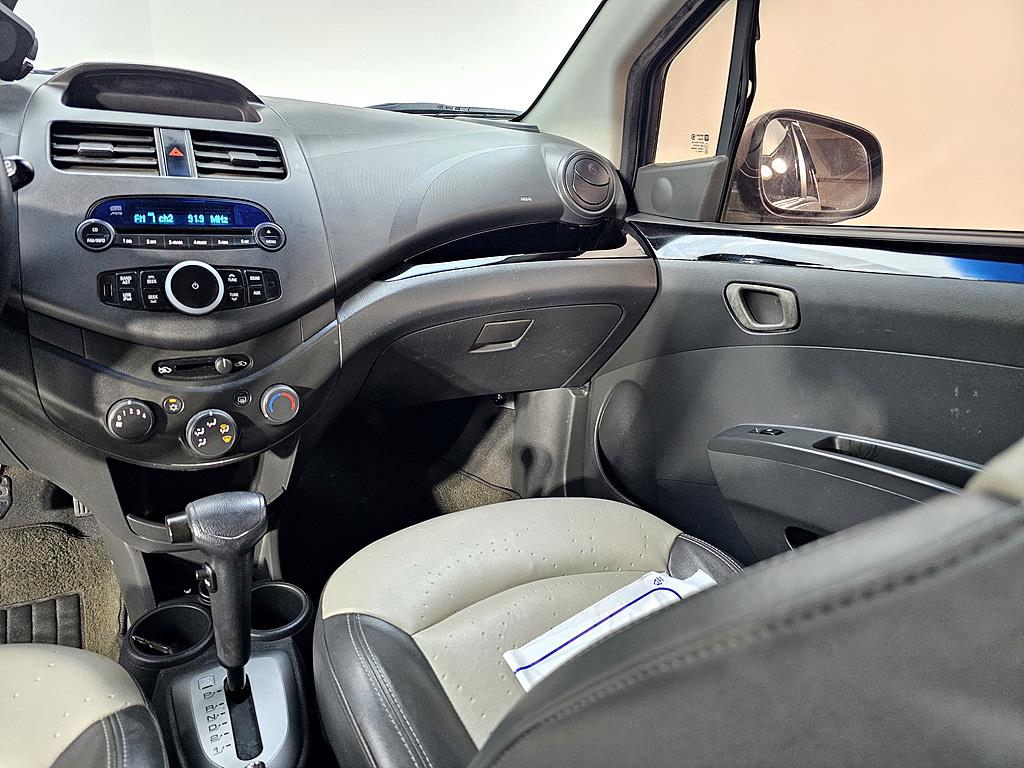 Chevrolet Spark - Vista 10