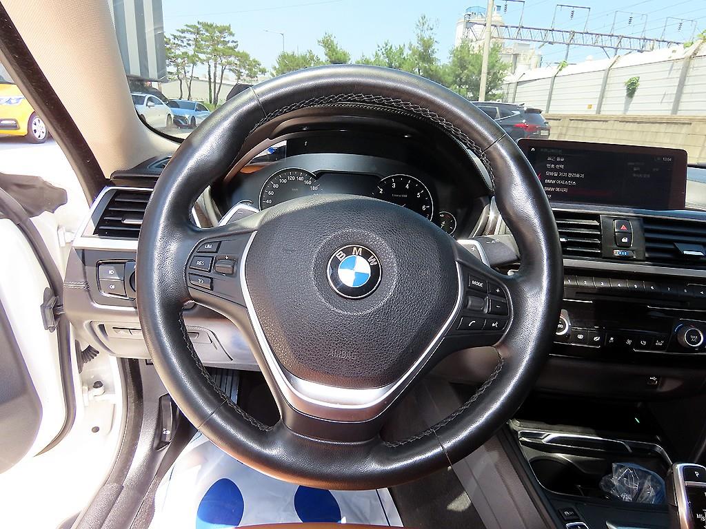 BMW 4 Series - Vista 8