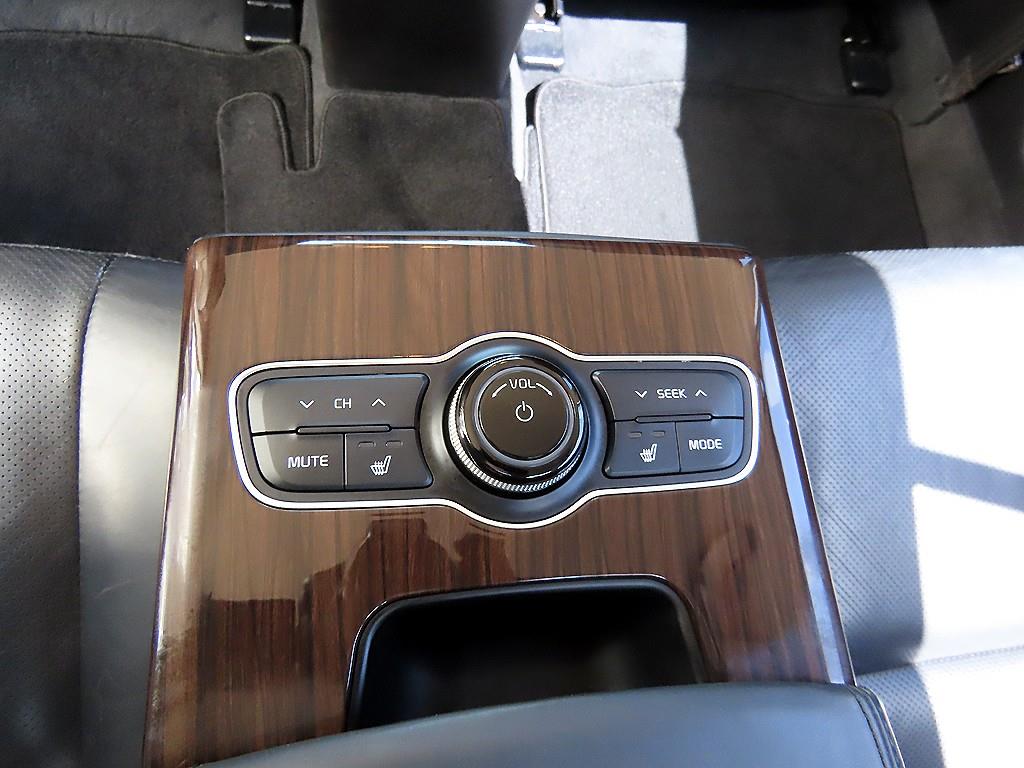 KIA K7 2015 Negro - Importación desde Corea - HF Imports Iquique - Foto 17