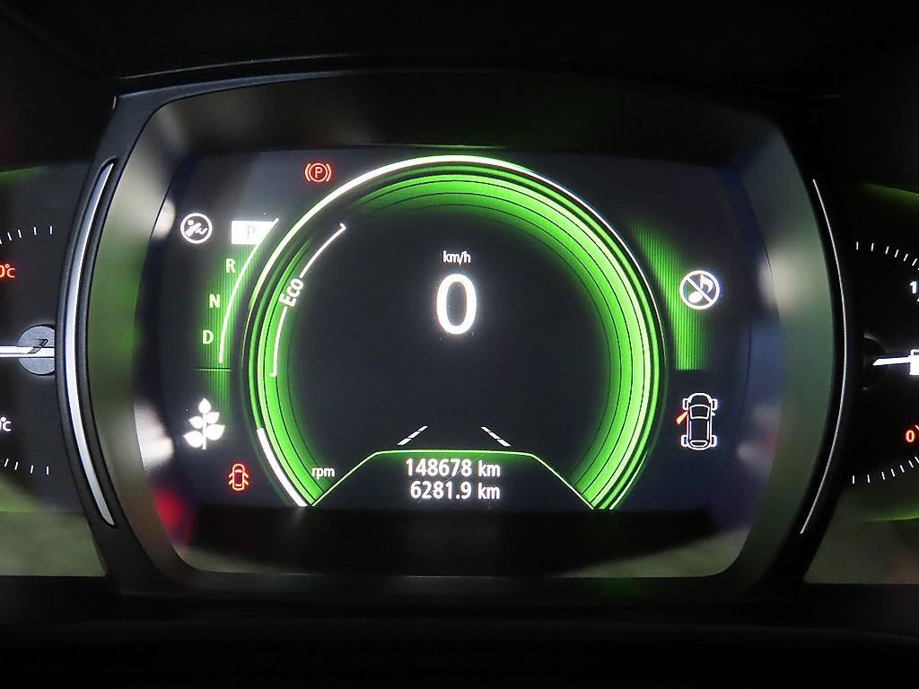 SAMSUNG QM6 - Vista 9