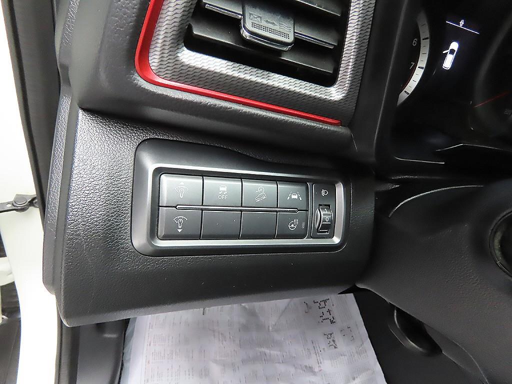 Ssangyong Tivoli 2021 Blanco - Importación desde Corea - HF Imports Iquique - Foto 12