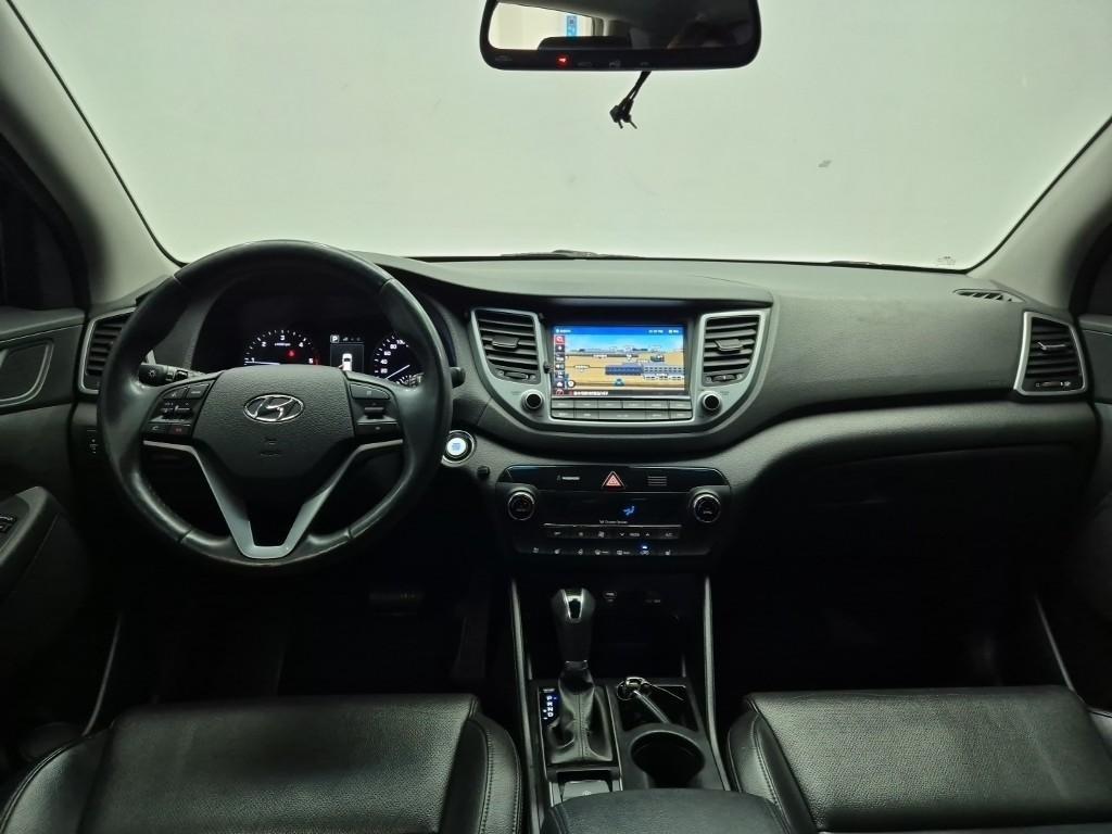 HYUNDAI Tucson - Vista 7
