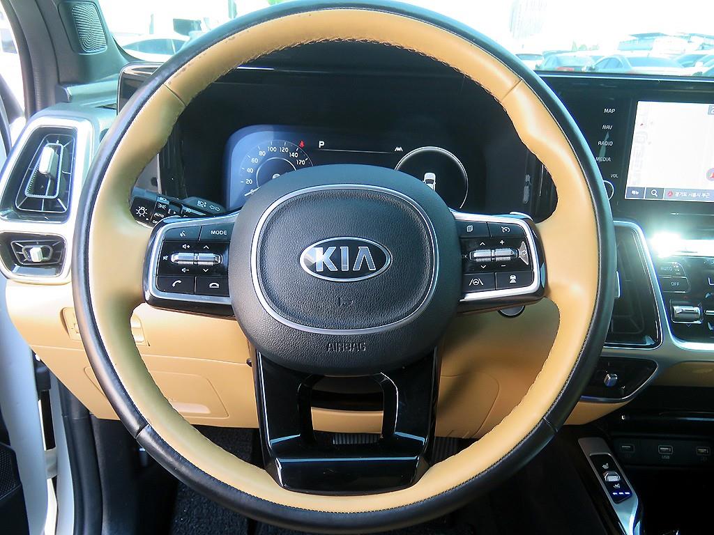 KIA Sorento - Vista 9