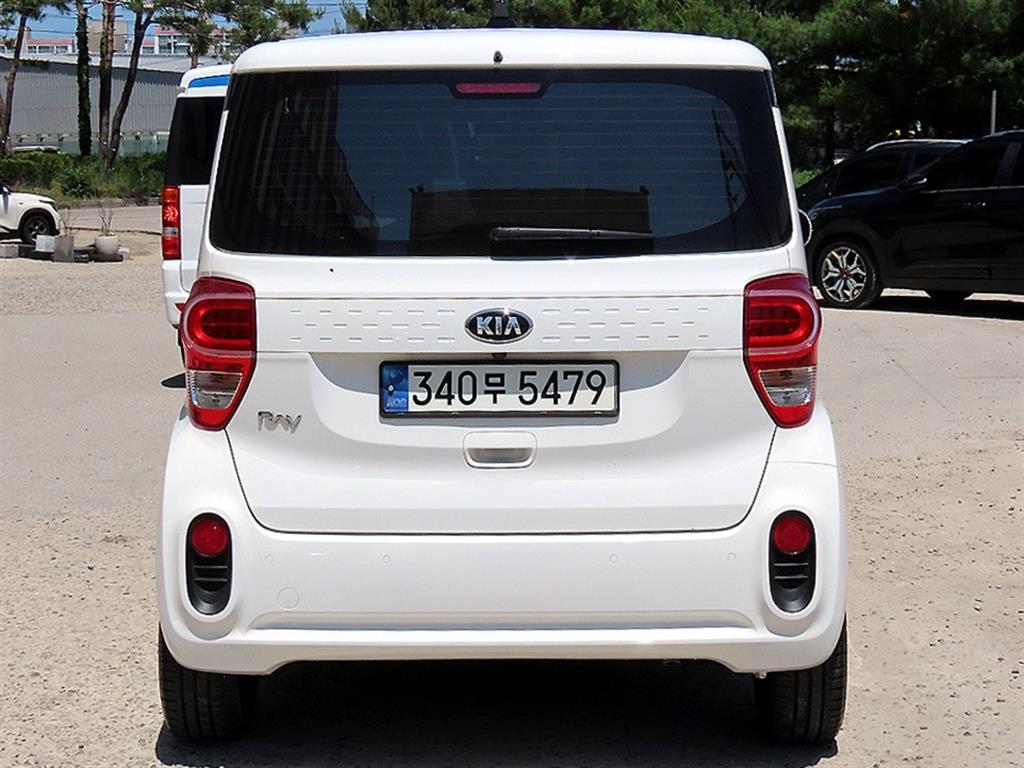 KIA Ray - Vista 4
