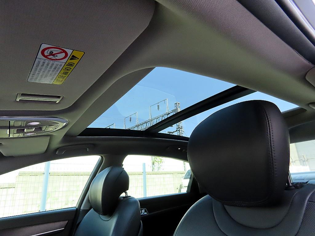 HYUNDAI Genesis 2015 Negro - Importación desde Corea - HF Imports Iquique - Foto 18