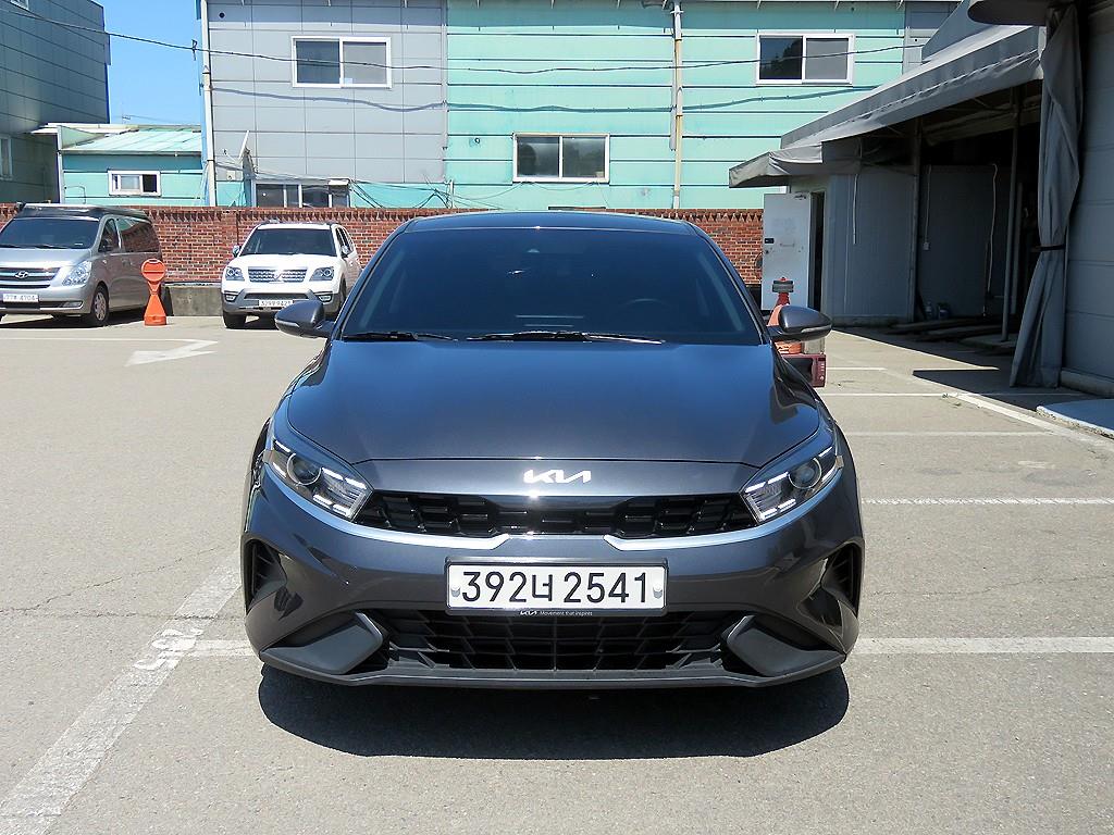 KIA K3 2022 Negro - Importación desde Corea - HF Imports Iquique - Foto 1