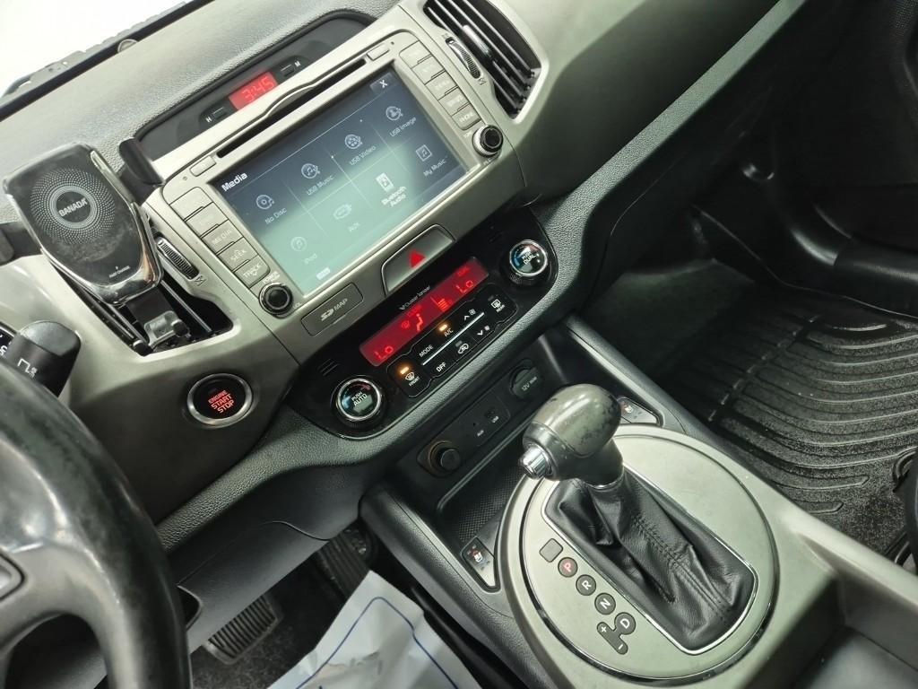 KIA Sportage - Vista 10