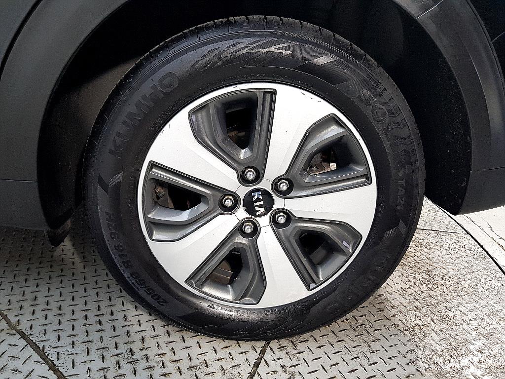 KIA Niro 2018 Negro - Importación desde Corea - HF Imports Iquique - Foto 20