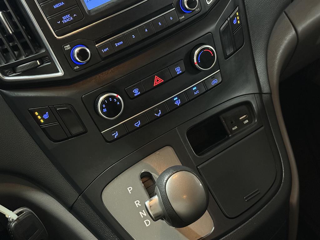 HYUNDAI Starex 2016 Gris - Importación desde Corea - HF Imports Iquique - Foto 15